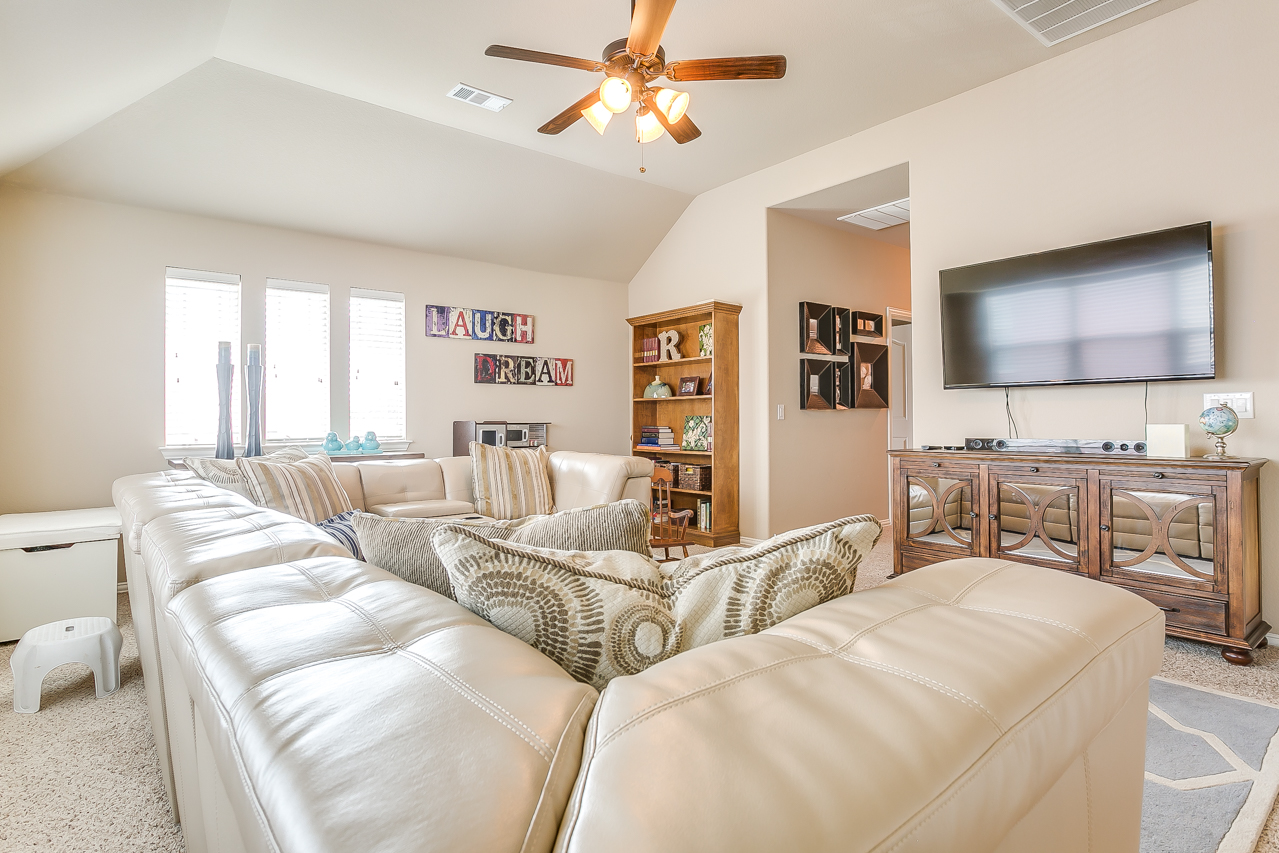 1181 Litchfield Lane Burleson, TX 76028