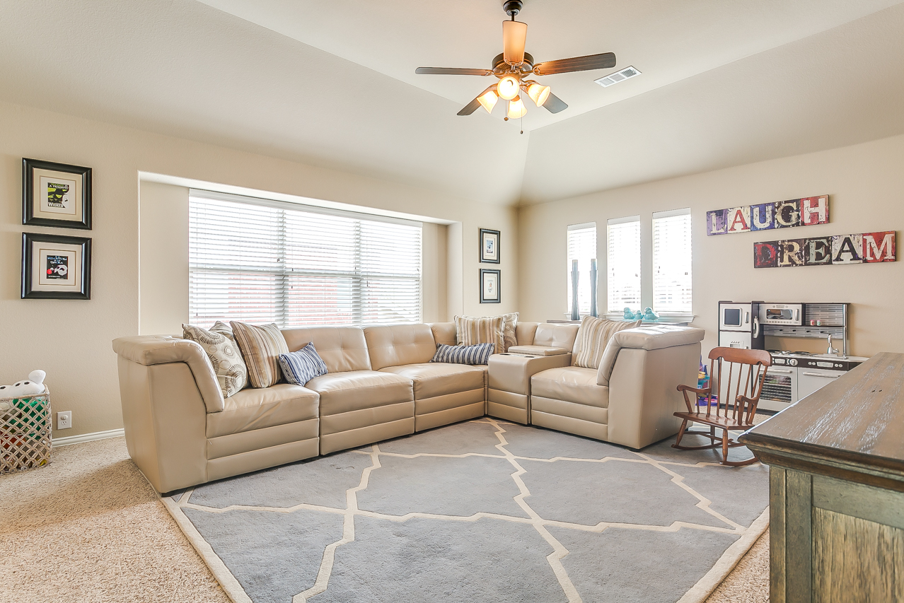 1181 Litchfield Lane Burleson, TX 76028