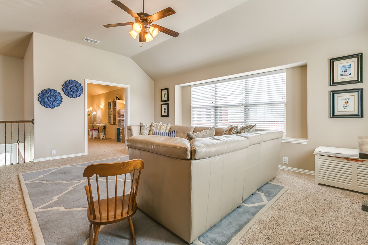 1181 Litchfield Lane Burleson, TX 76028