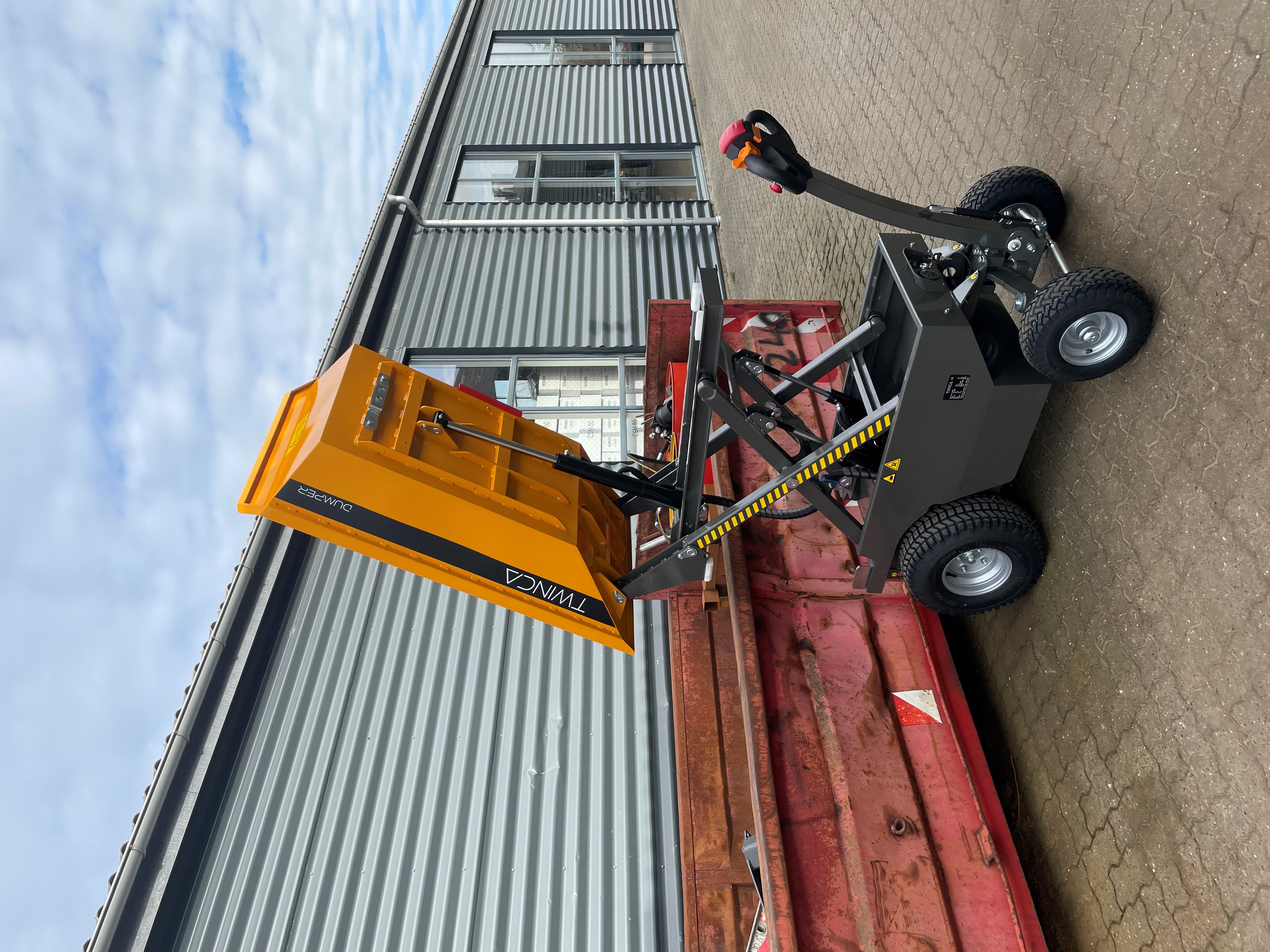 Electric Dumper for Demolition