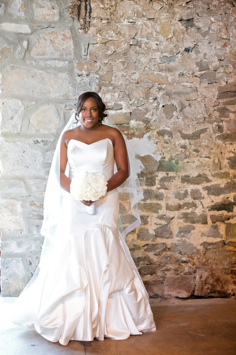 modern and elegant white wedding every last detail words to white wedding