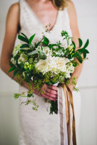 Modern Copper & Green Wedding Ideas Modern Copper & Green Wedding Ideas via TheELD.com