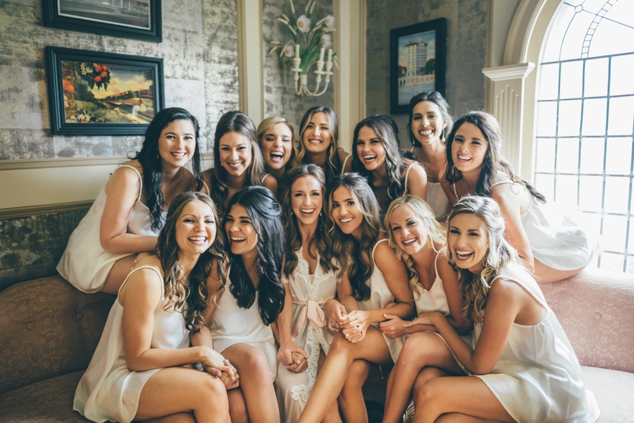 Romantic Blush & White Central Florida Wedding Romantic Blush & White Central Florida Wedding via TheELD.com
