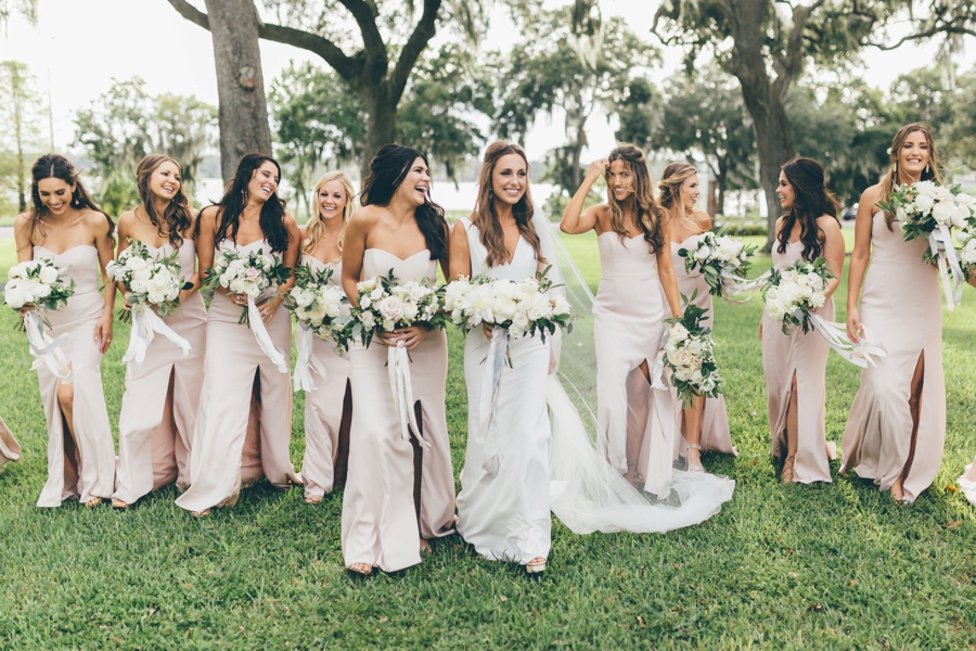 Romantic Blush & White Central Florida Wedding Romantic Blush & White Central Florida Wedding via TheELD.com