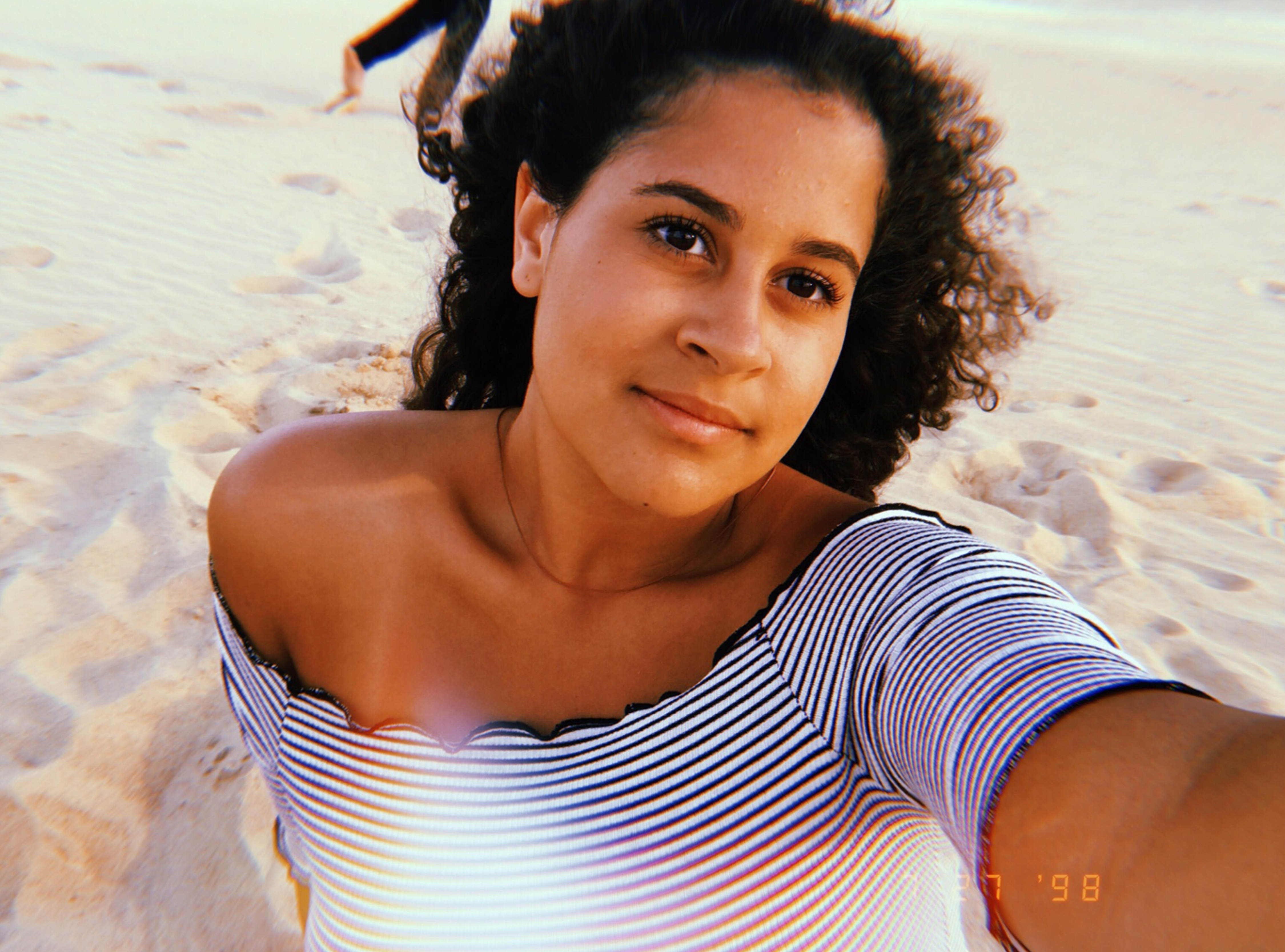 Light-Leaks-Huji-App-vs.-Real-Color-Negative-Film-FilterGrade