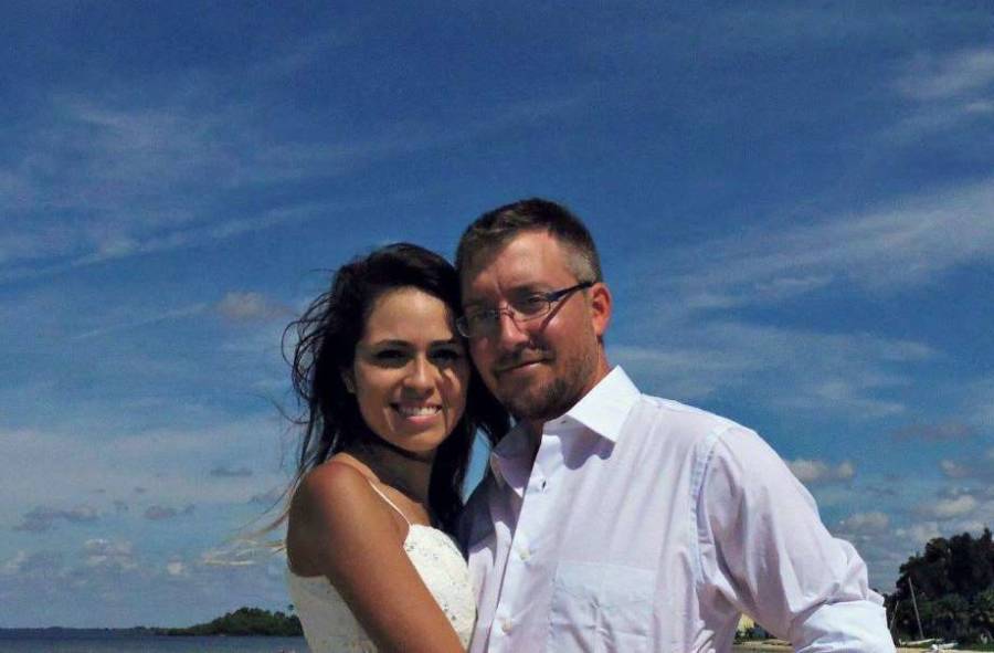 Jason Hitch and Cássia Tavares