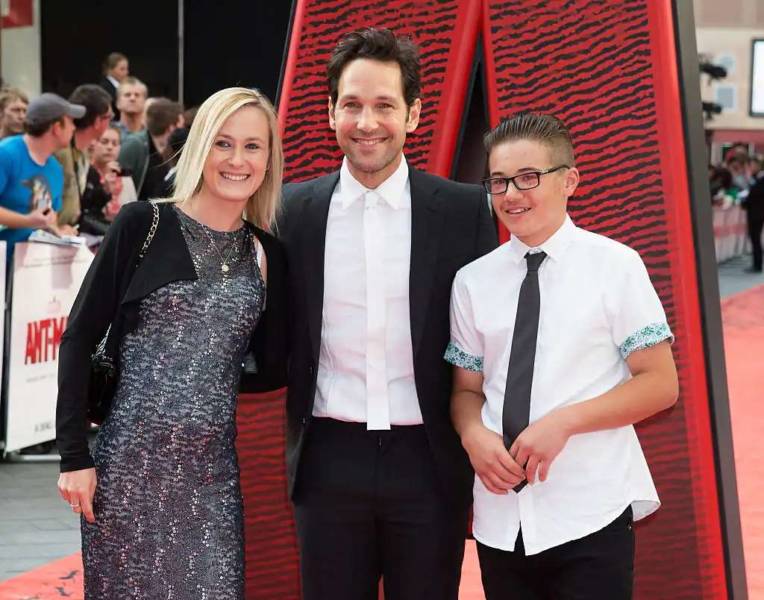 All About Paul Rudd with is Son and wife