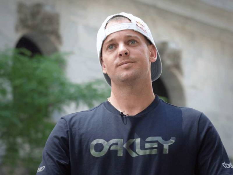 Ryan Sheckler Education