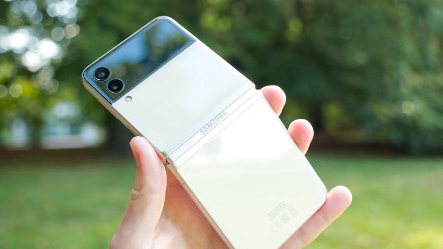 Samsung Galaxy Z Flip 4 camera