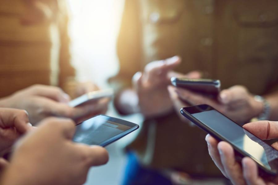 smartphones in life