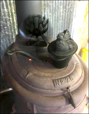 stove-fan-and-humidifier-Best-Gifts-for-Homesteaders