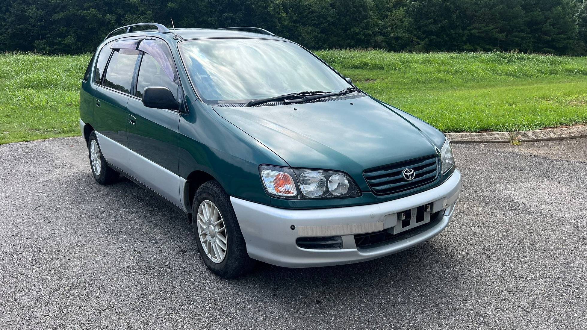 1996 Toyota Ipsum JDM car for sale