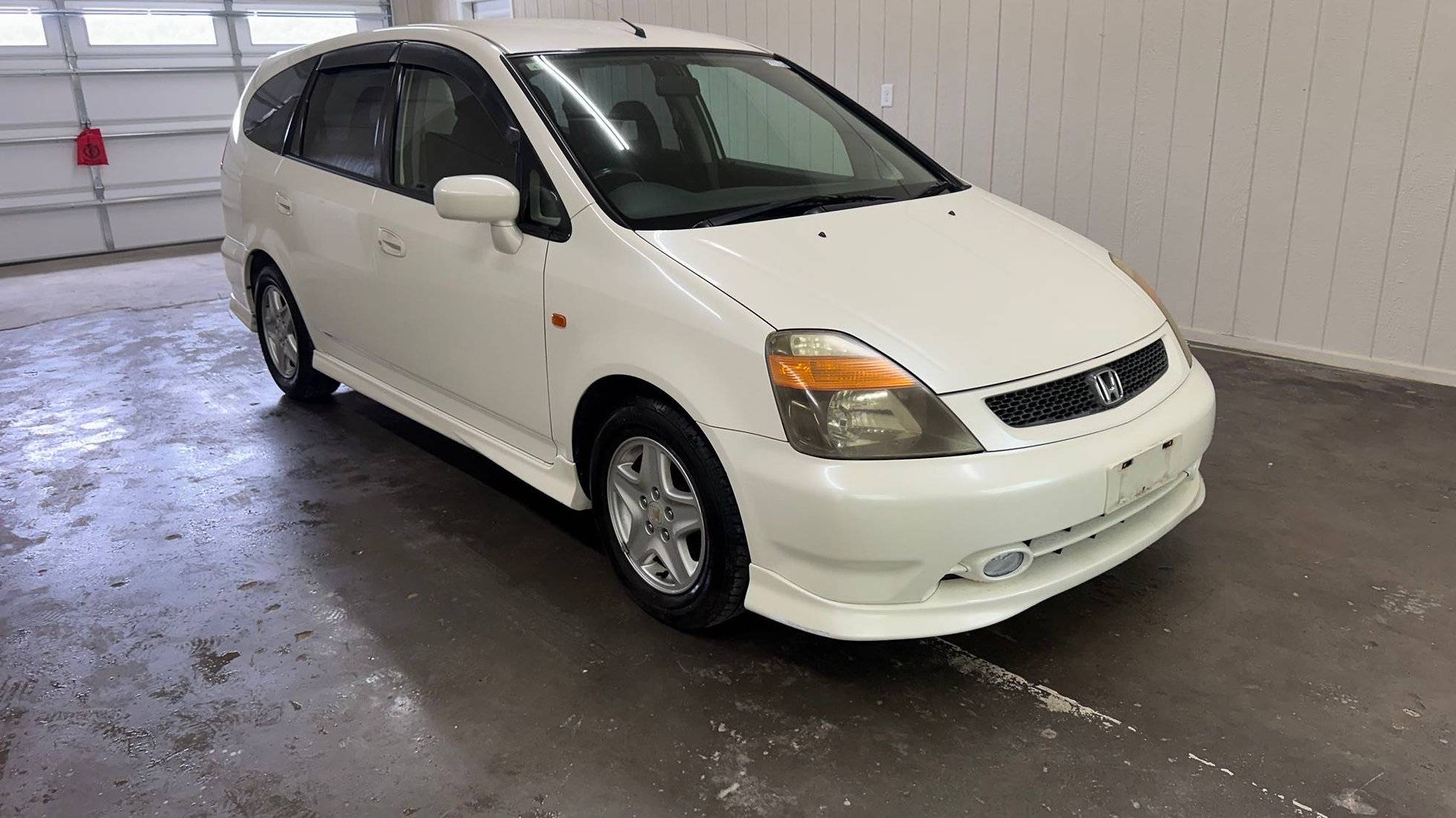 2001 Honda Stream JDM car for sale