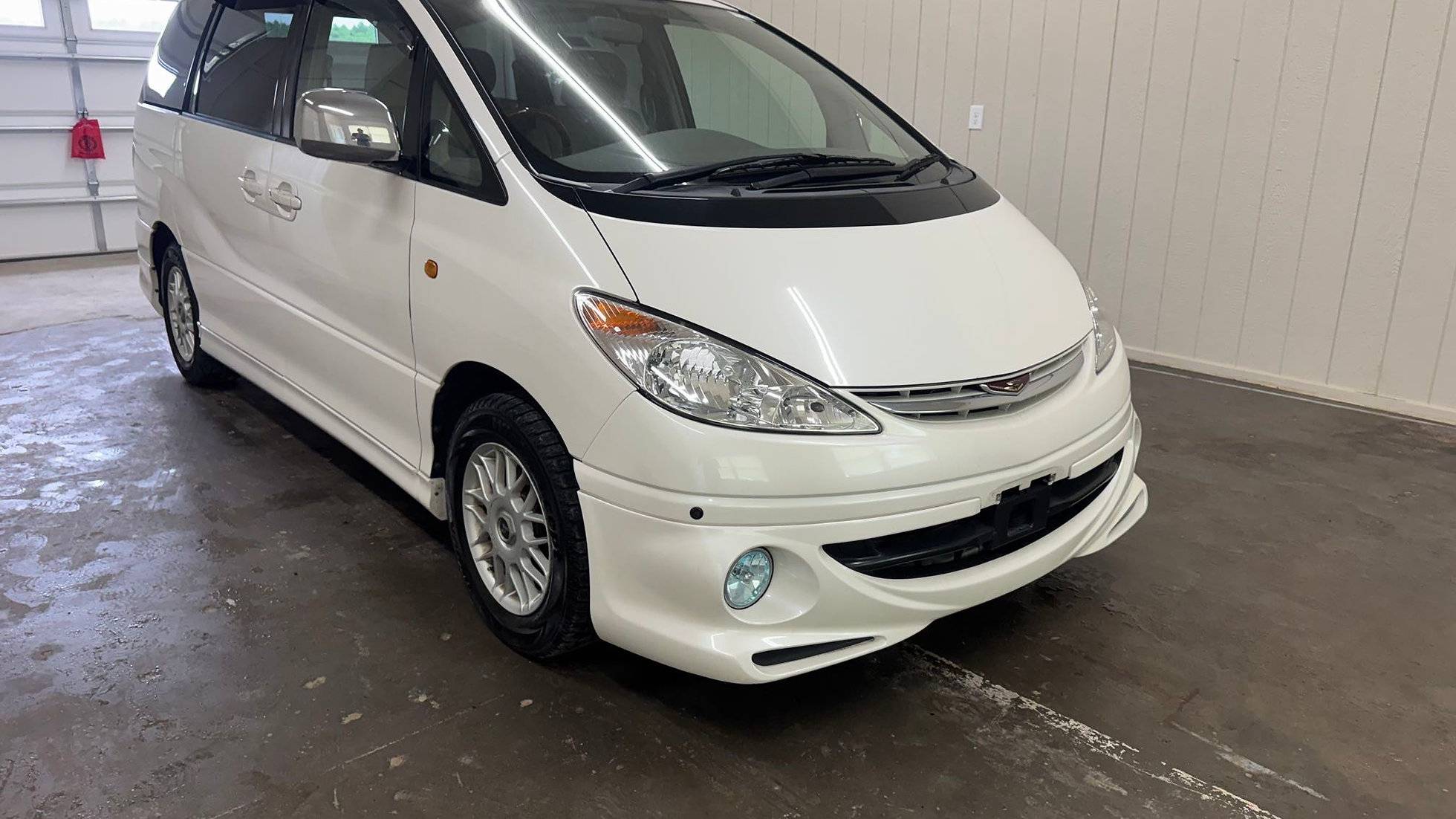 2001 Toyota Estima JDM car for sale
