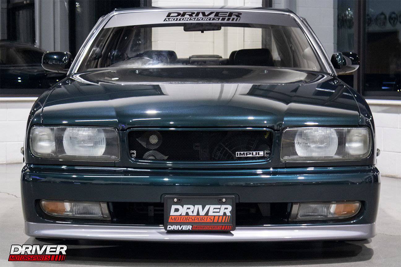 1993 Nissan Gloria JDM car for sale — photo 5 of 10