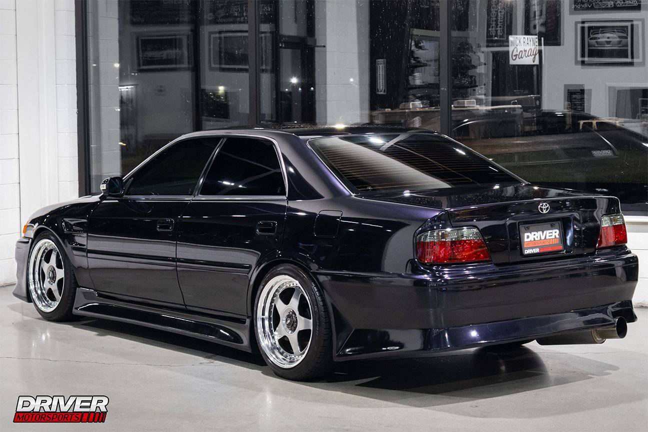 1997 Toyota Chaser JDM car for sale — photo 2 of 10
