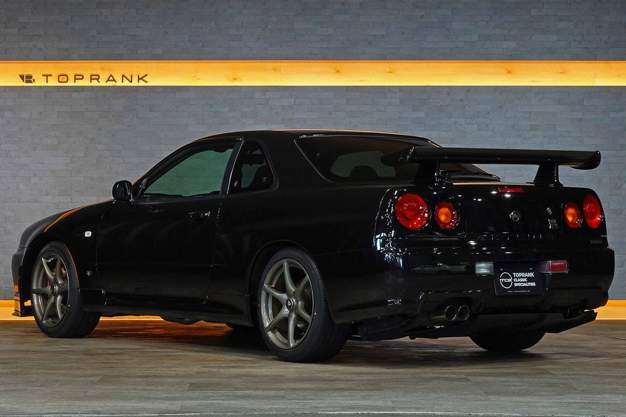 1999 Nissan Skyline JDM car for sale — photo 6 of 10