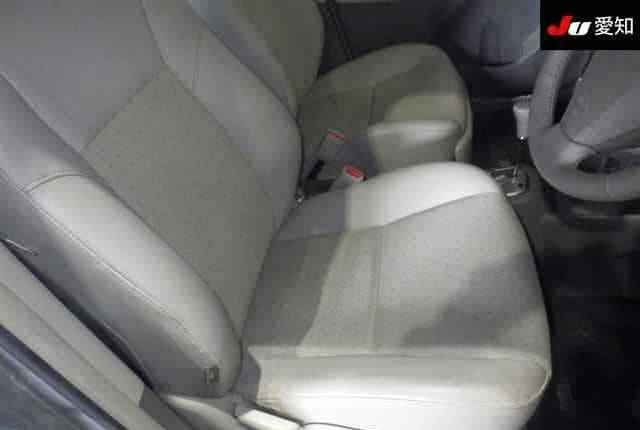 2008 Toyota Vitz JDM car for sale — photo 7 of 9