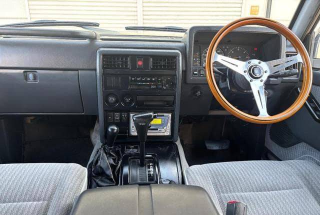 1995 Nissan Safari — photo 6