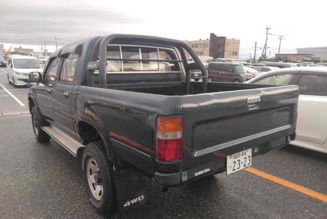 1996 Toyota Hilux — photo 4