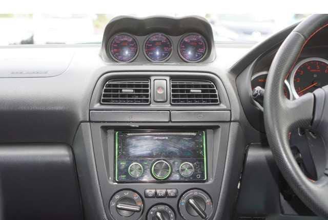 2003 Subaru Impreza 2.0WRX4WD5MT// — photo 4