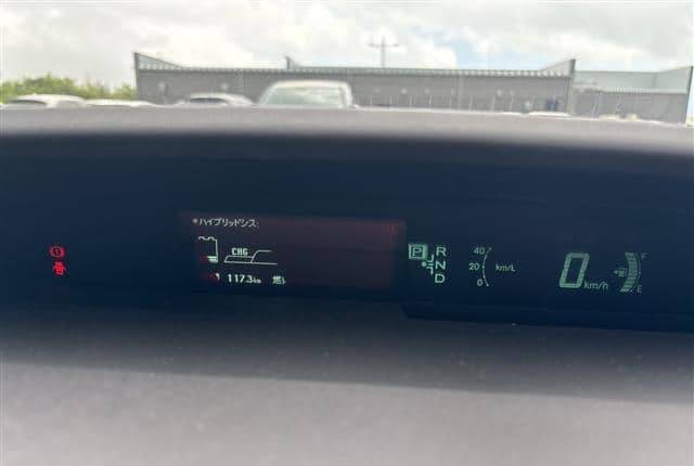 2010 Toyota Prius — photo 5