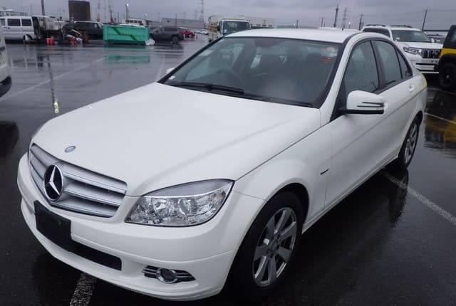 2010 Mercedes-Benz C Class JDM car for sale — photo 2 of 10