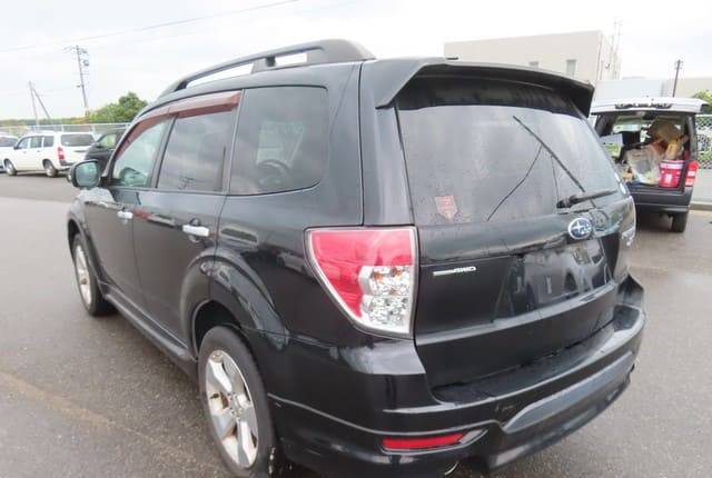 2011 Subaru Forester JDM car for sale — photo 4 of 10