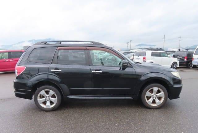 2011 Subaru Forester JDM car for sale — photo 7 of 10