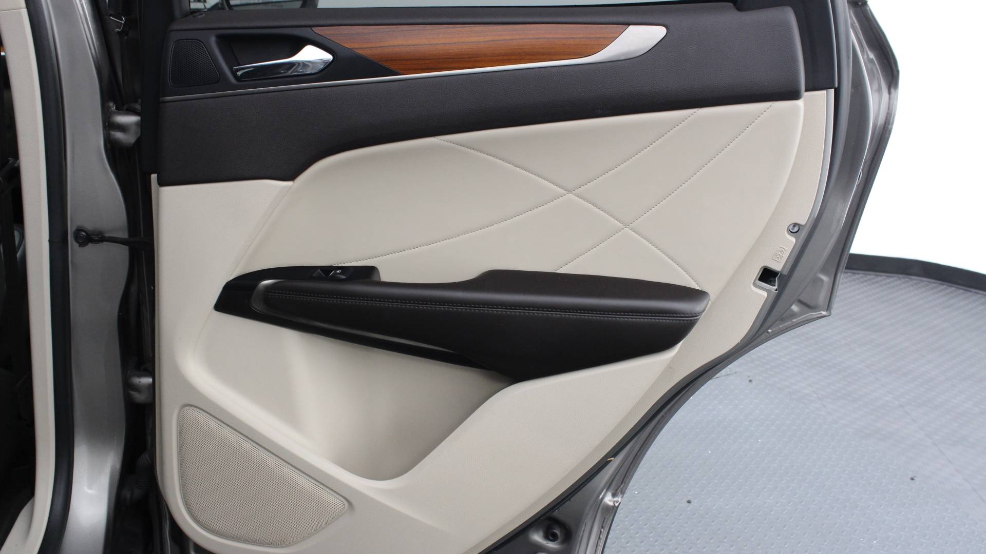 Florida Fine Cars - Used LINCOLN MKC 2017 WEST PALM SELECT