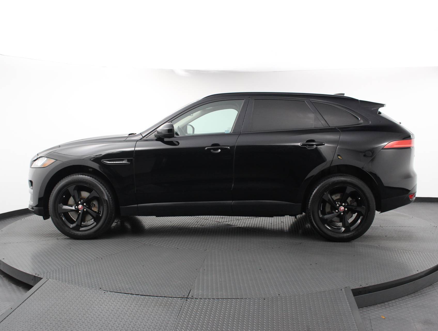 Florida Fine Cars - Used JAGUAR F-PACE 2017 WEST PALM 35T PREMIUM