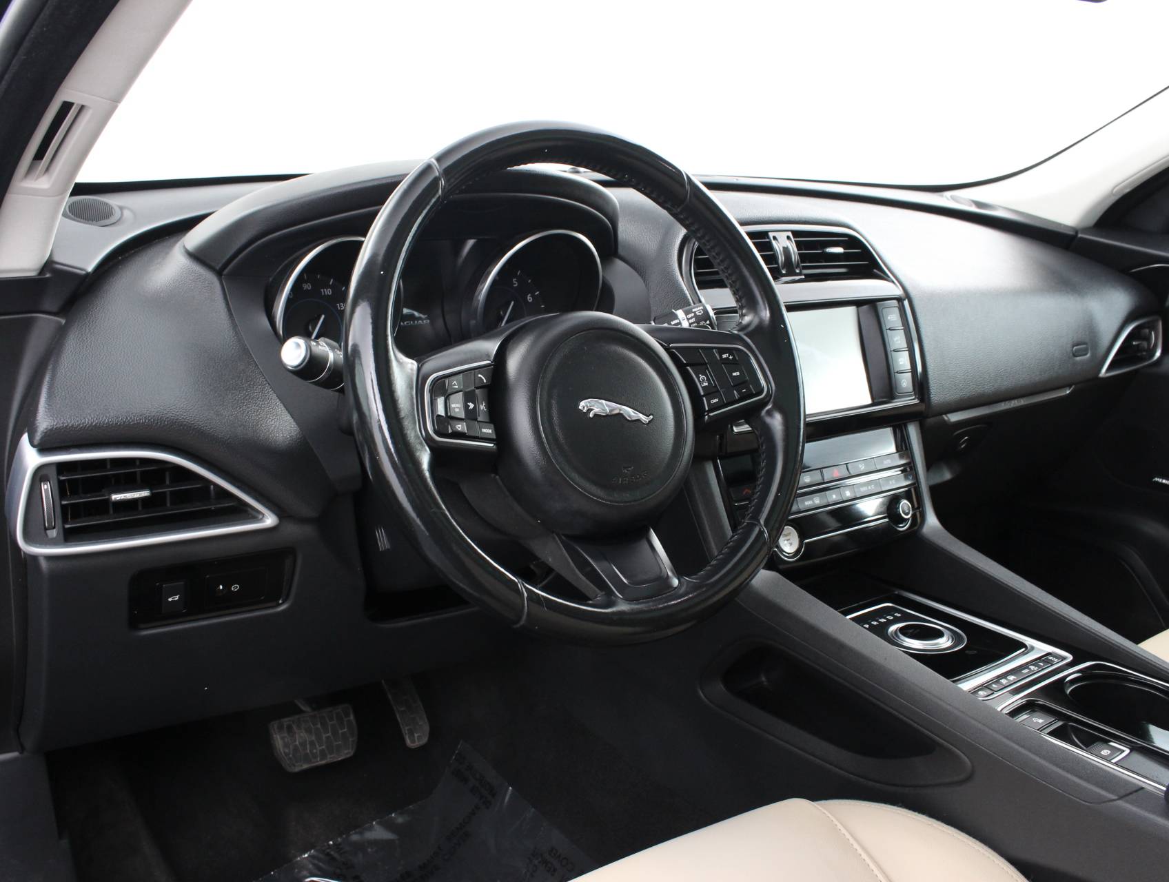 Florida Fine Cars - Used JAGUAR F-PACE 2017 WEST PALM 35T PREMIUM