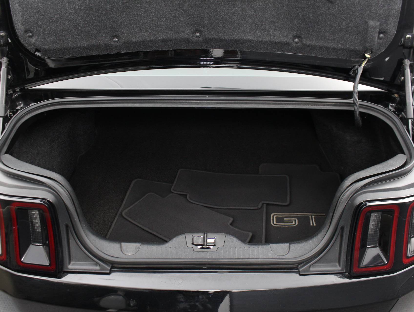 Florida Fine Cars - Used FORD MUSTANG 2013 WEST PALM GT PREMIUM