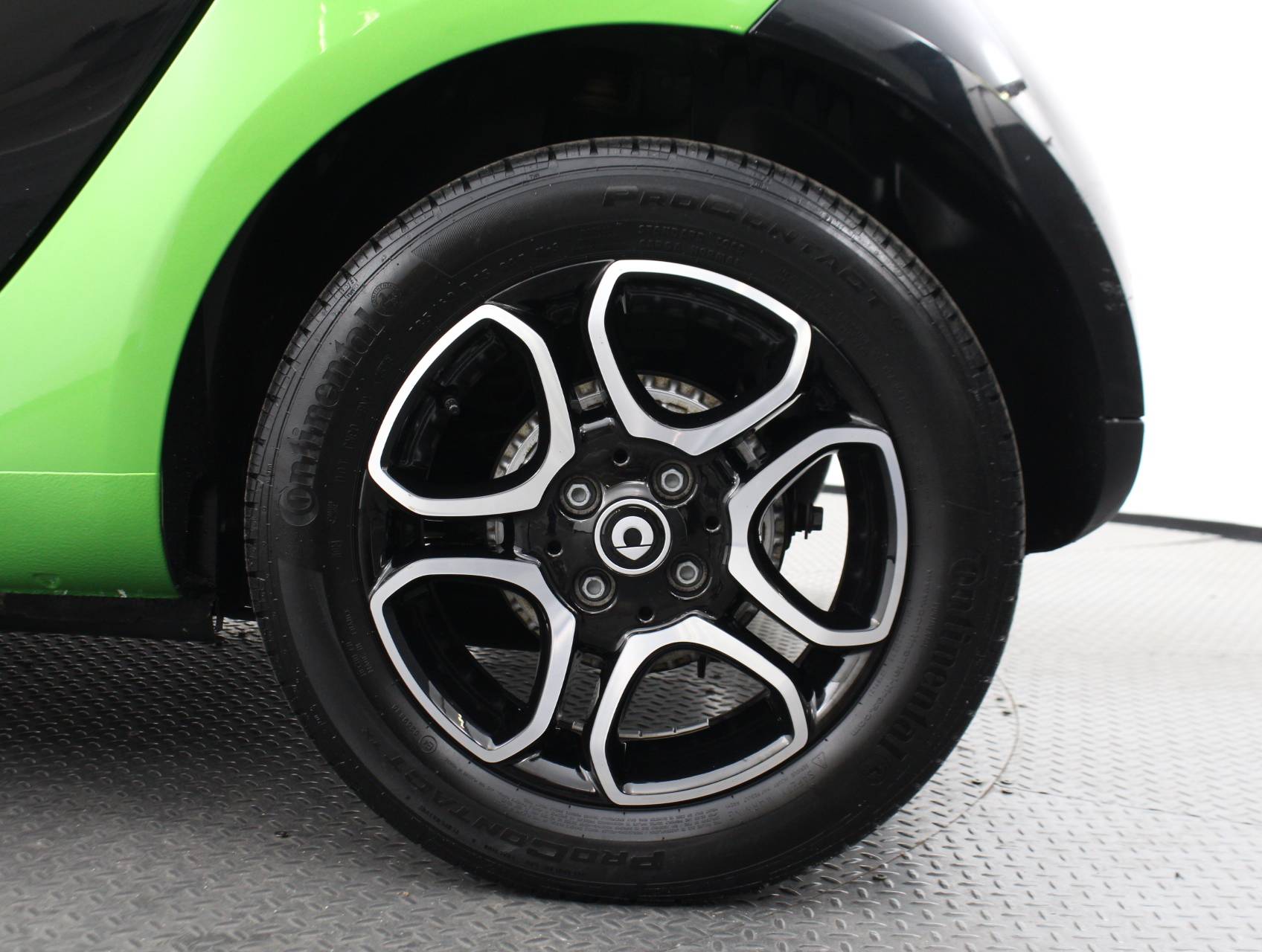 Florida Fine Cars - Used SMART FORTWO ELECTRIC DRIVE 2017 MIAMI PRIME