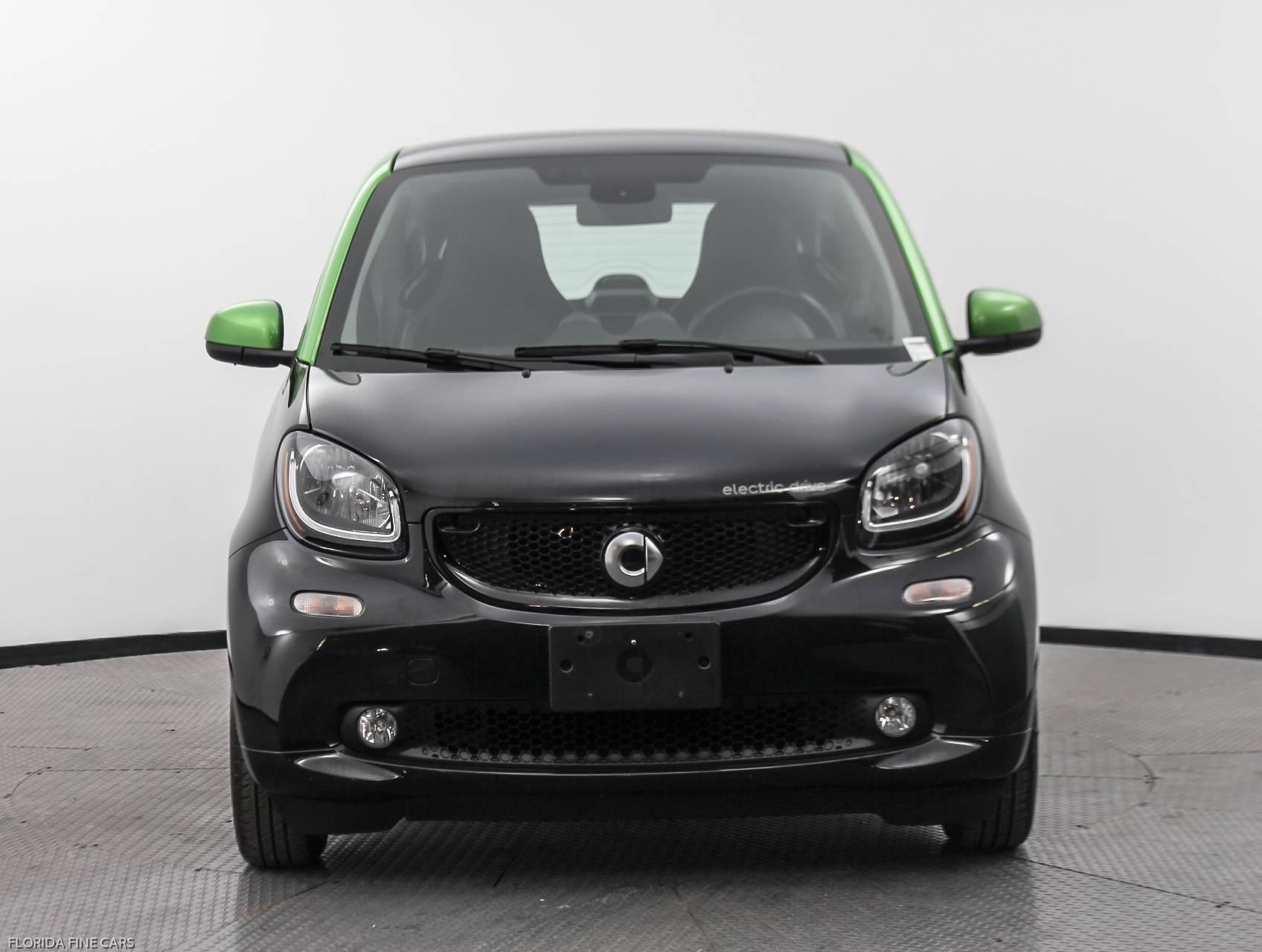 Florida Fine Cars - Used SMART FORTWO ELECTRIC DRIVE 2017 MIAMI PRIME