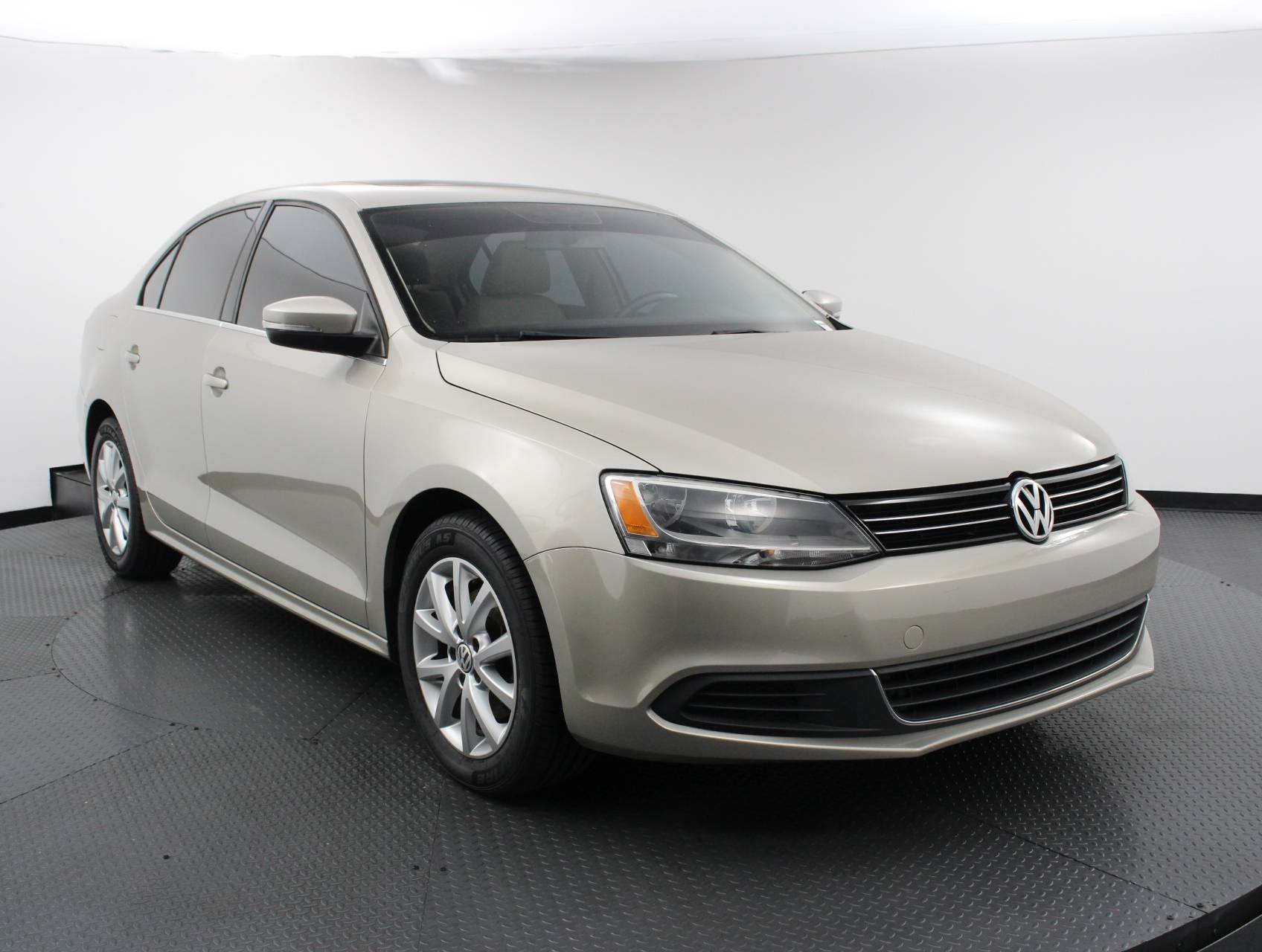 Florida Fine Cars - Used VOLKSWAGEN JETTA 2014 WEST PALM SE W/CONNECTIVITY/SUNROOF PZEV