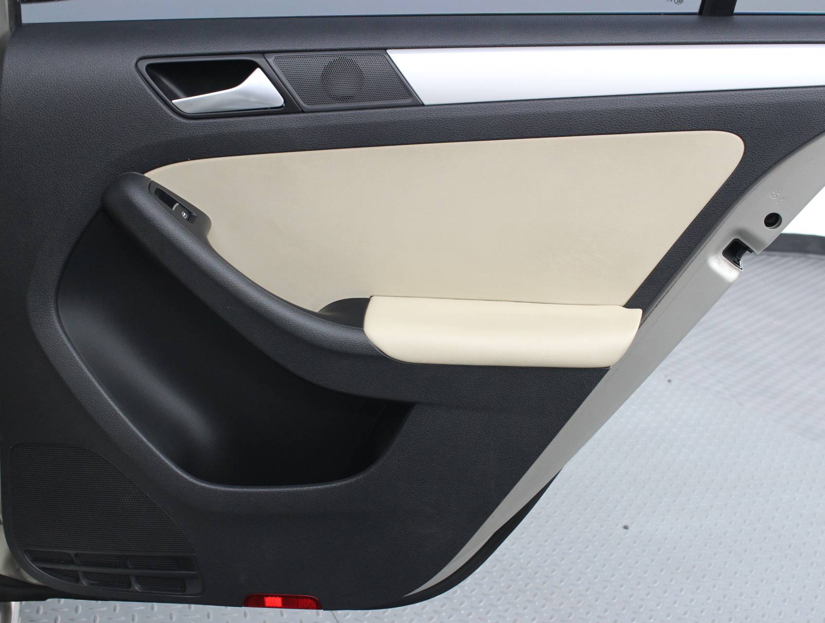 Florida Fine Cars - Used VOLKSWAGEN JETTA 2014 WEST PALM SE W/CONNECTIVITY/SUNROOF PZEV