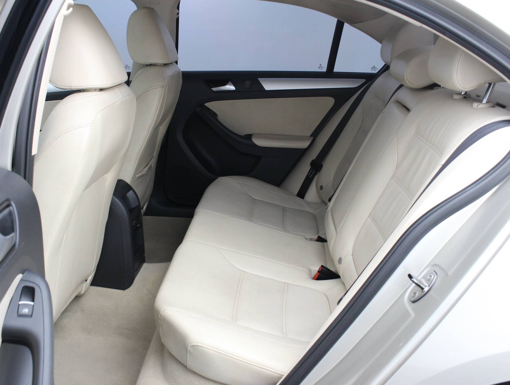 Florida Fine Cars - Used VOLKSWAGEN JETTA 2014 WEST PALM SE W/CONNECTIVITY/SUNROOF PZEV