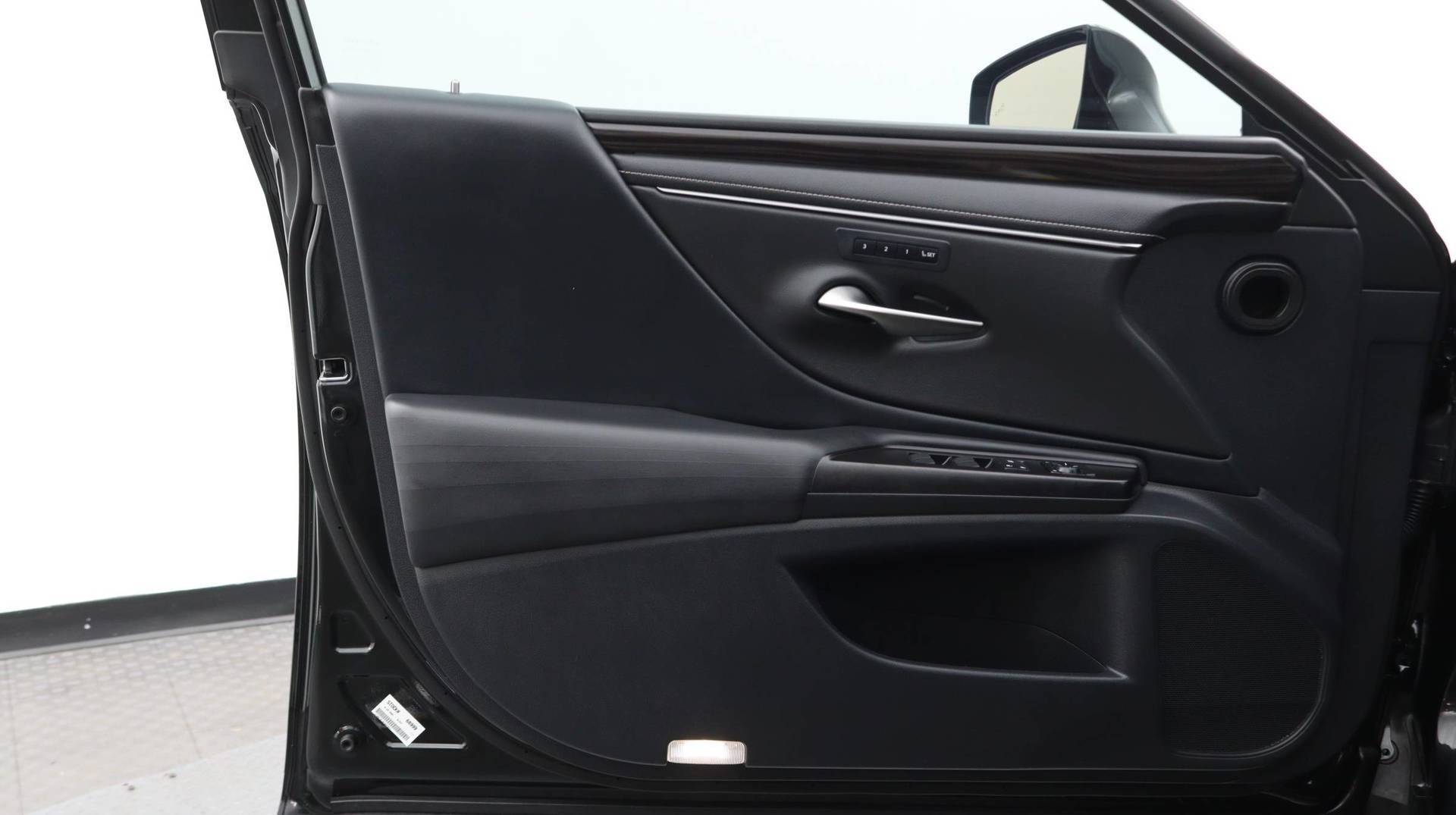 Florida Fine Cars - Used LEXUS ES 2019 MIAMI ES 300H LUXURY