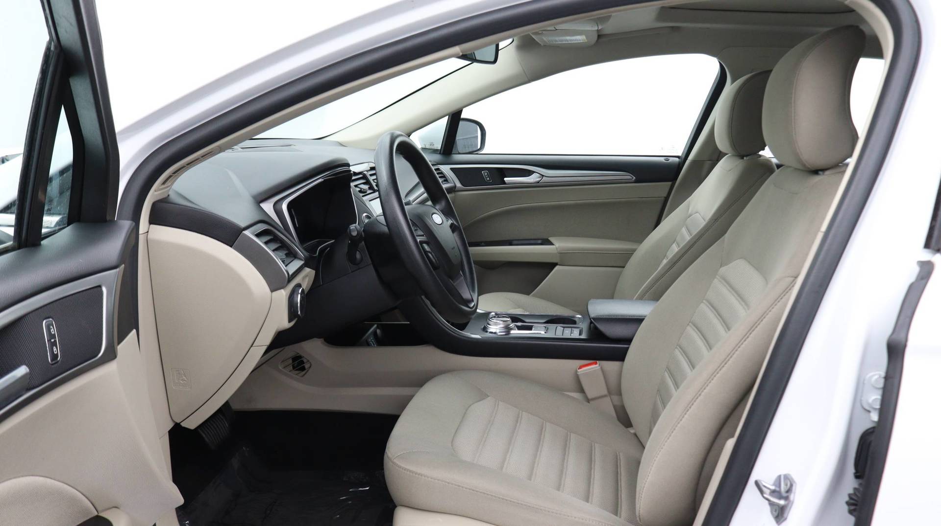Used 2019 FORD FUSION HYBRID SE for sale in MIAMI | 121654