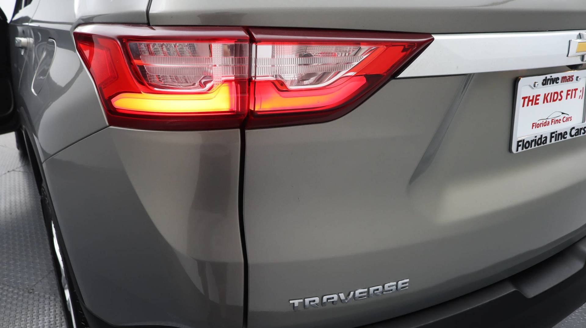 Florida Fine Cars - Used CHEVROLET TRAVERSE 2018 MIAMI LT CLOTH