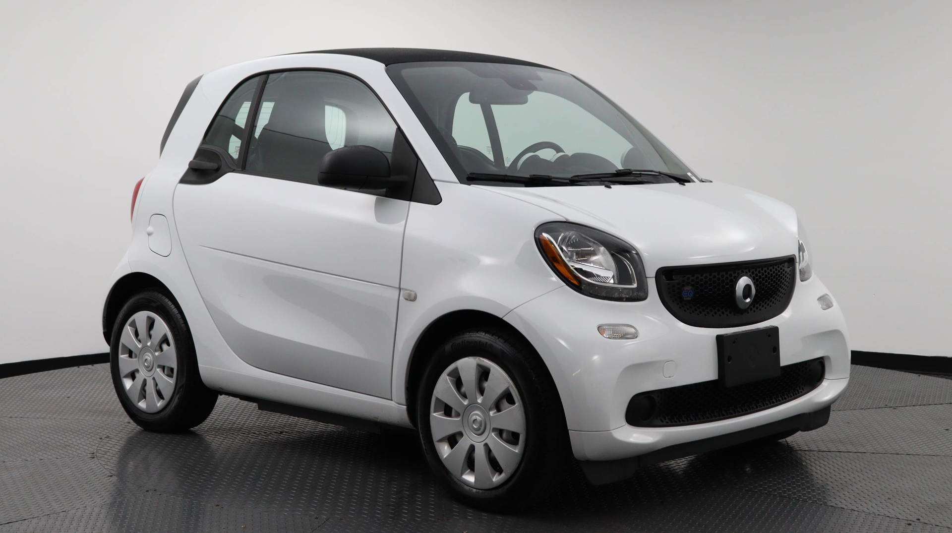 Florida Fine Cars - Used SMART FORTWO ELECTRIC DRIVE 2018 WEST PALM PURE