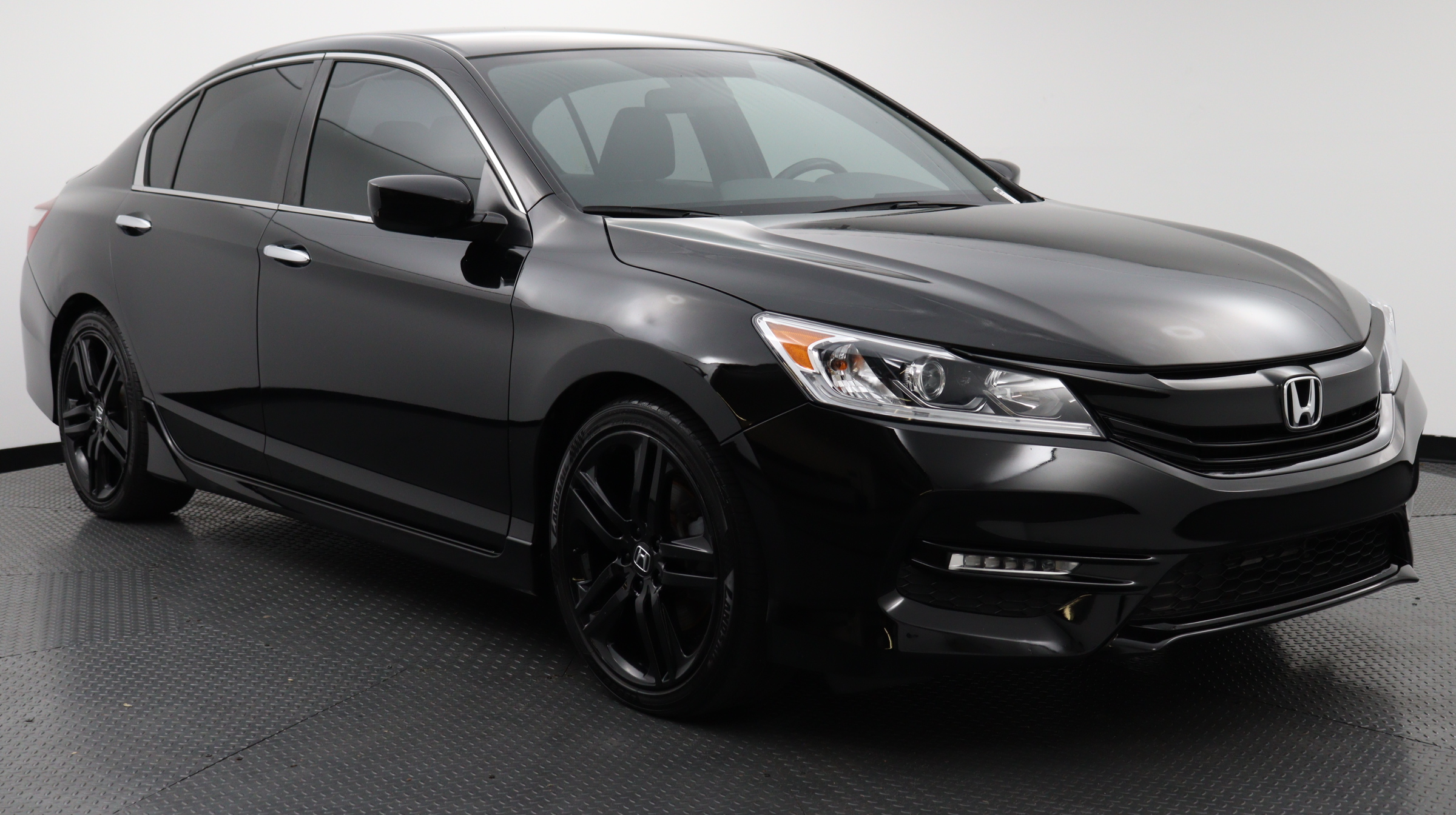 Used 2017 HONDA ACCORD SPORT SE for sale in WEST PALM 123076