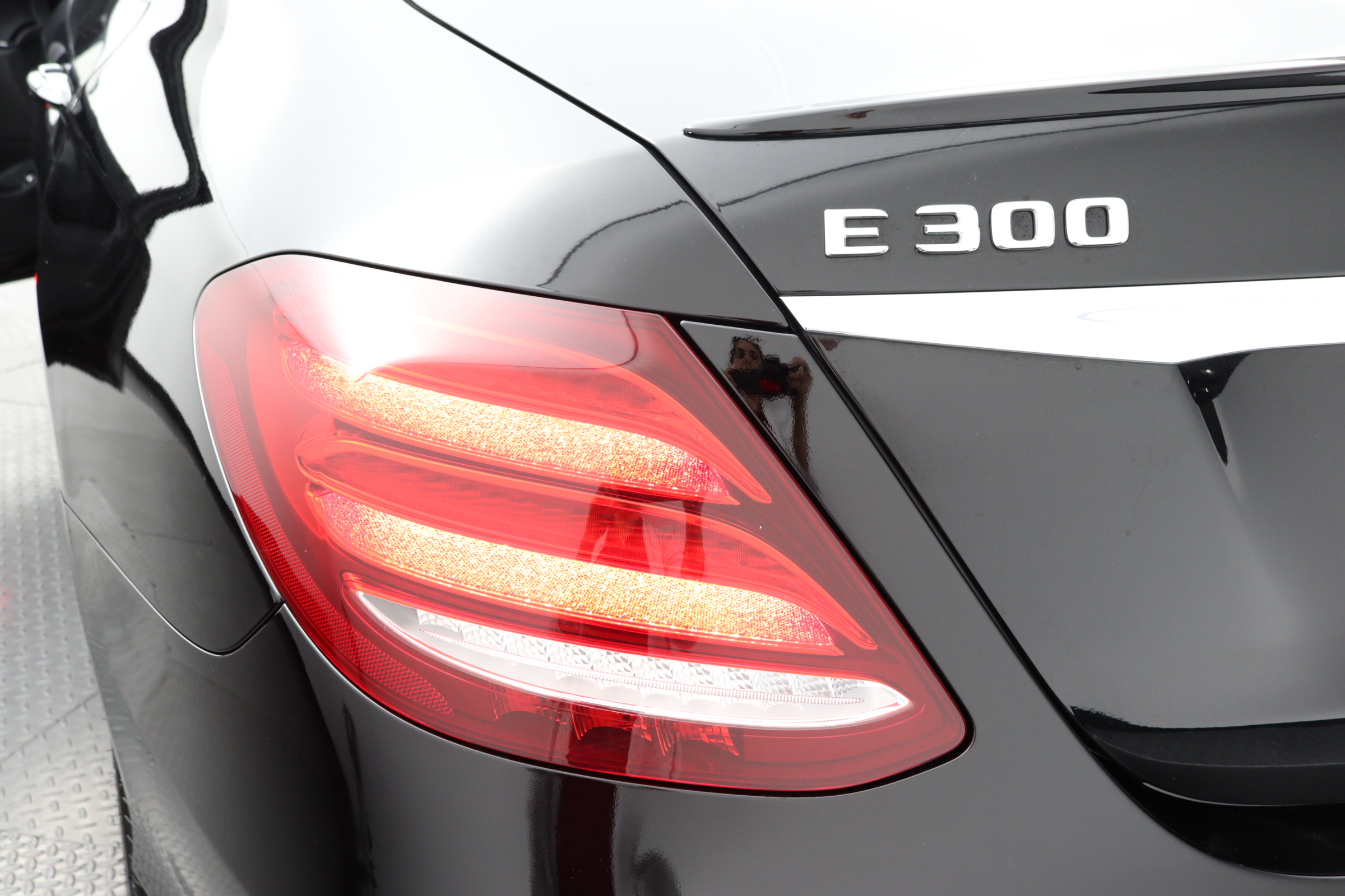 Florida Fine Cars - Used MERCEDES-BENZ E-CLASS 2018 WEST PALM E 300