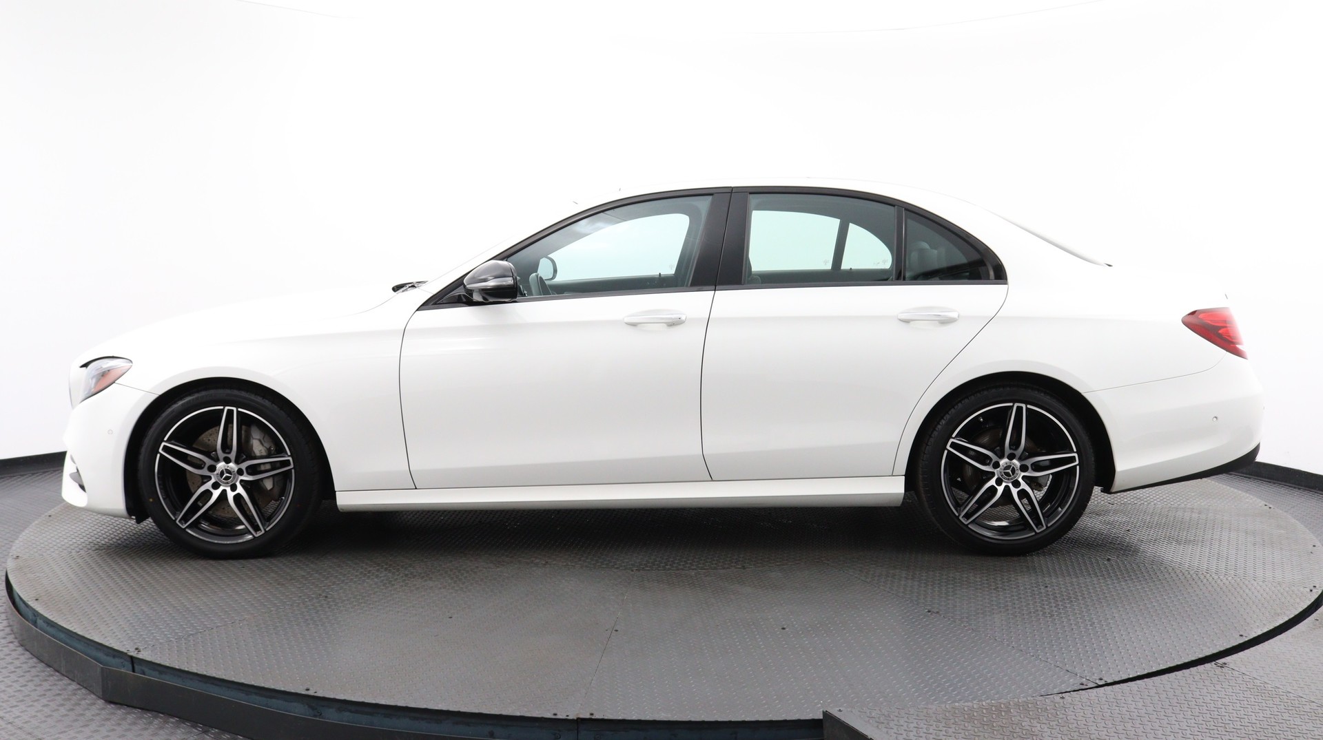 Florida Fine Cars - Used MERCEDES-BENZ E-CLASS 2019 MIAMI E 300