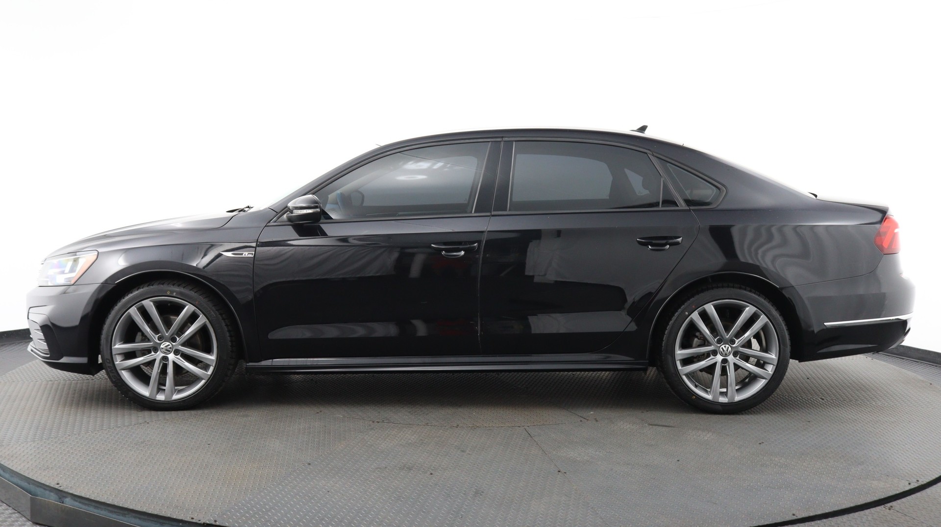 Florida Fine Cars - Used VOLKSWAGEN PASSAT 2018 WEST PALM R-LINE