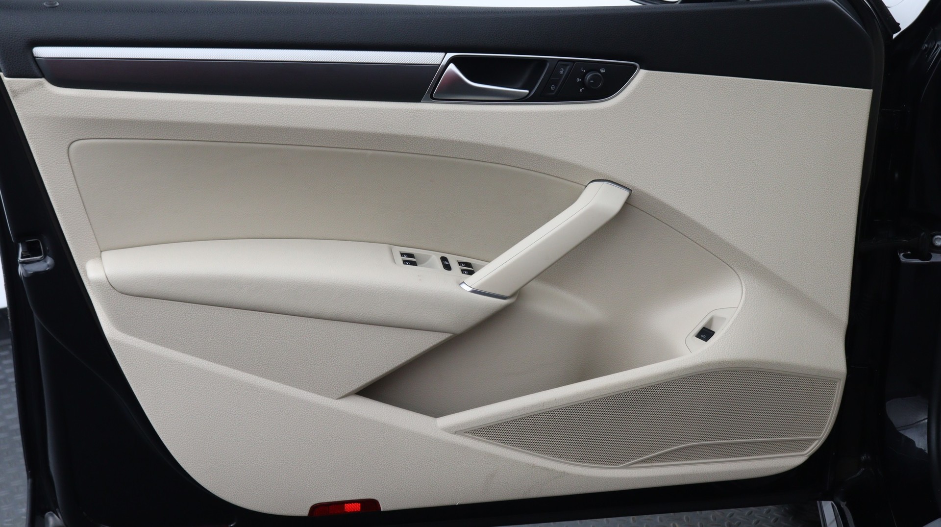 Florida Fine Cars - Used VOLKSWAGEN PASSAT 2018 WEST PALM R-LINE