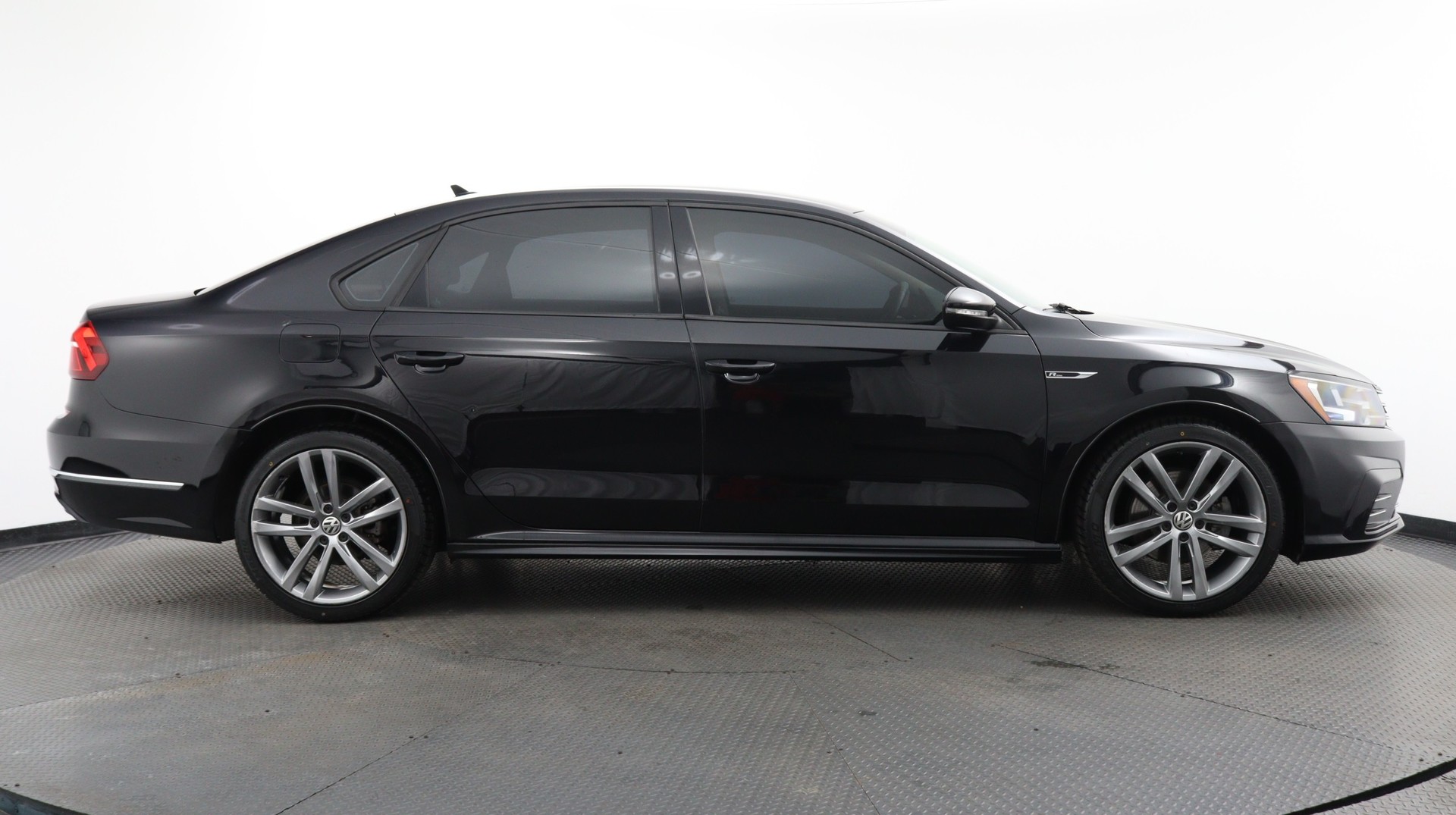 Florida Fine Cars - Used VOLKSWAGEN PASSAT 2018 WEST PALM R-LINE