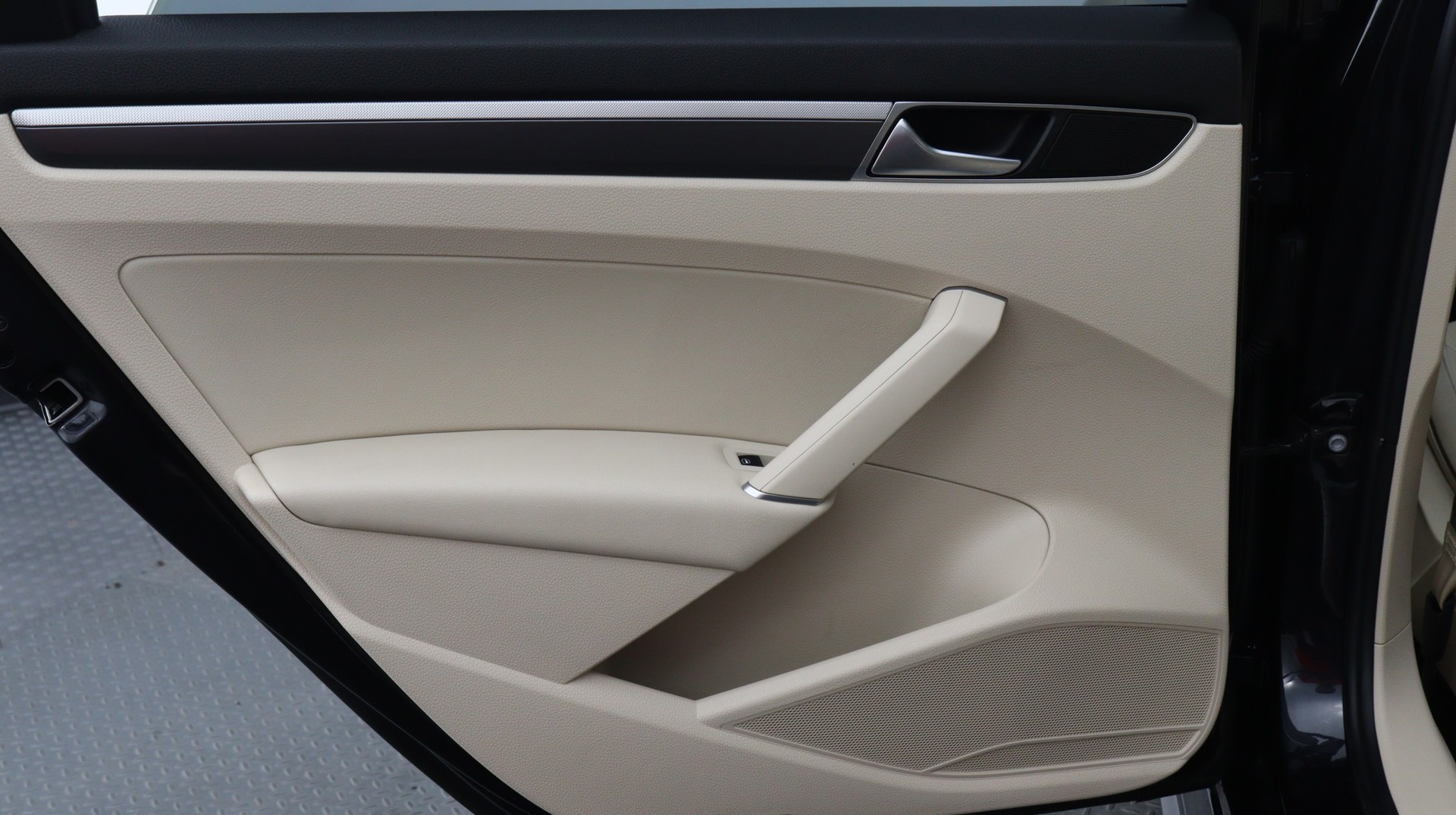 Florida Fine Cars - Used VOLKSWAGEN PASSAT 2018 WEST PALM R-LINE