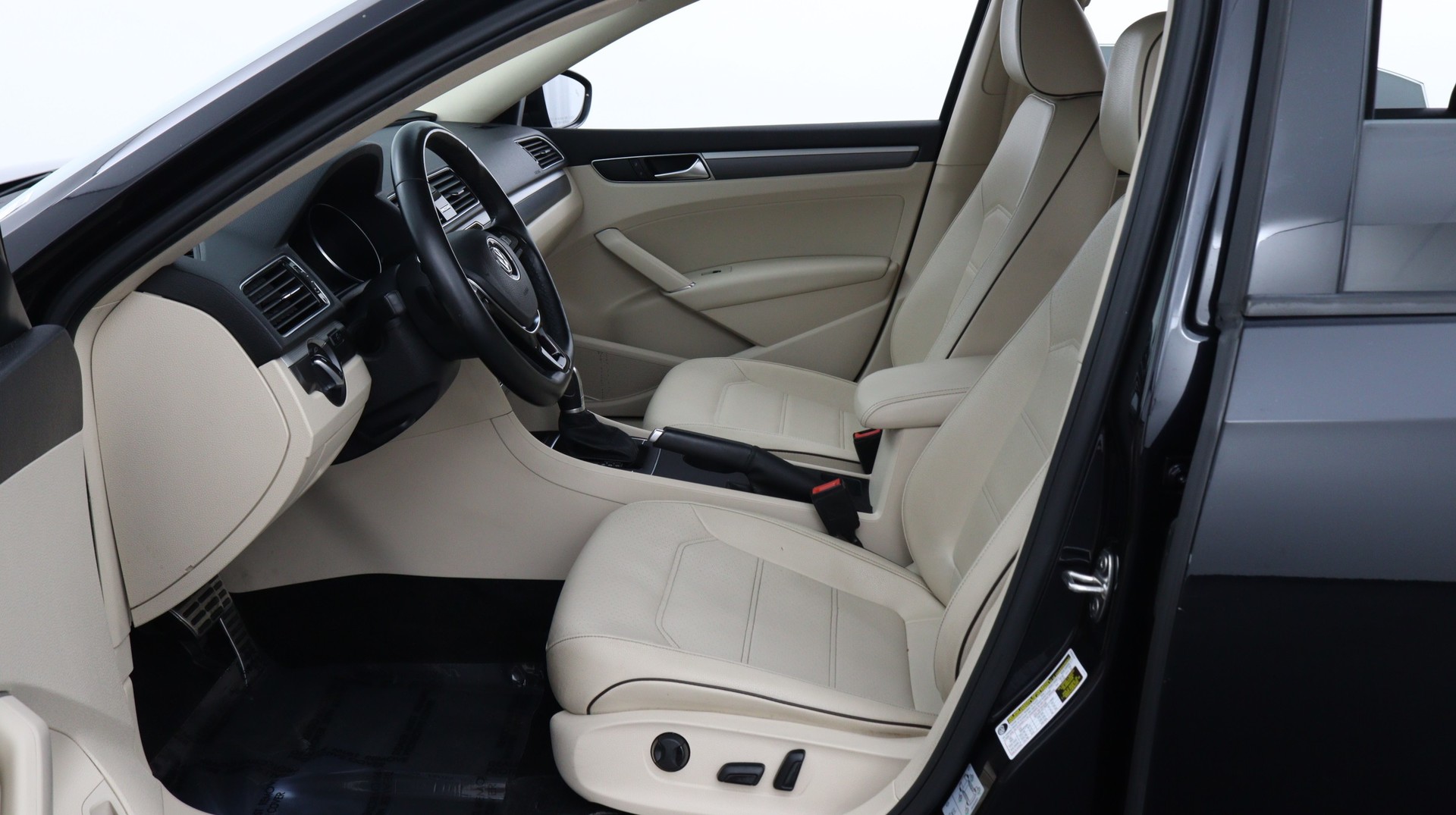 Florida Fine Cars - Used VOLKSWAGEN PASSAT 2018 WEST PALM R-LINE